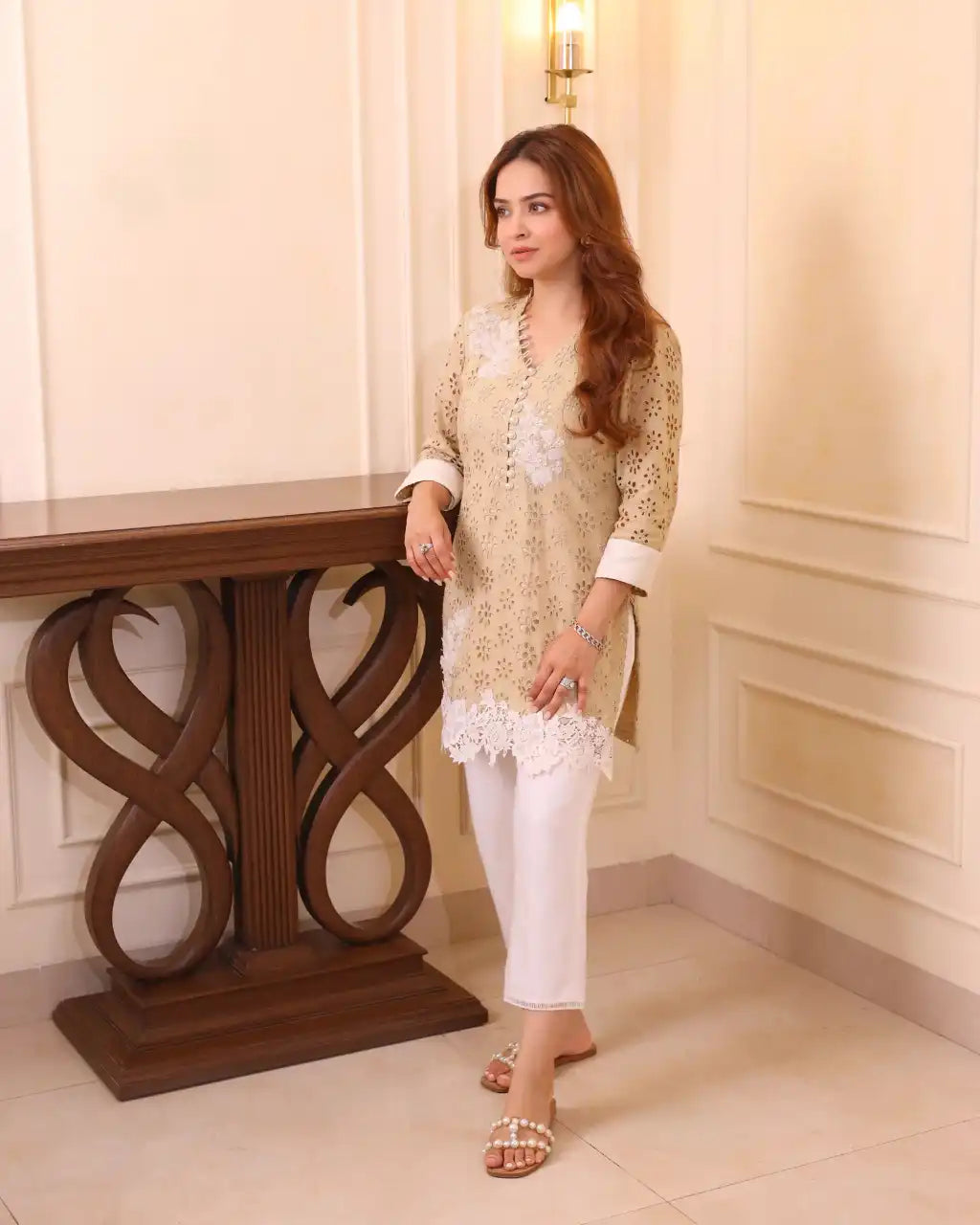 Earthie (only kurta)